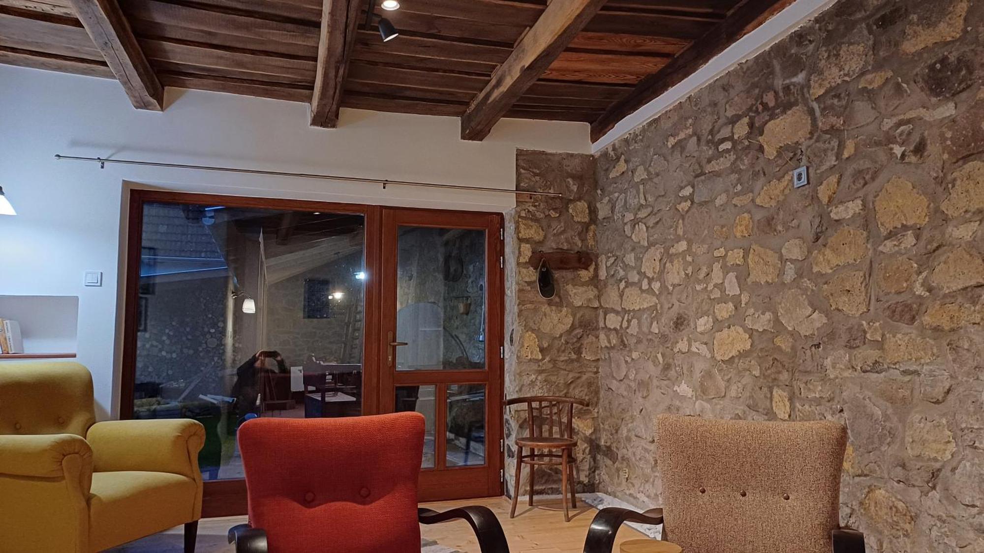 Apartment Karadi Vendeghaz *