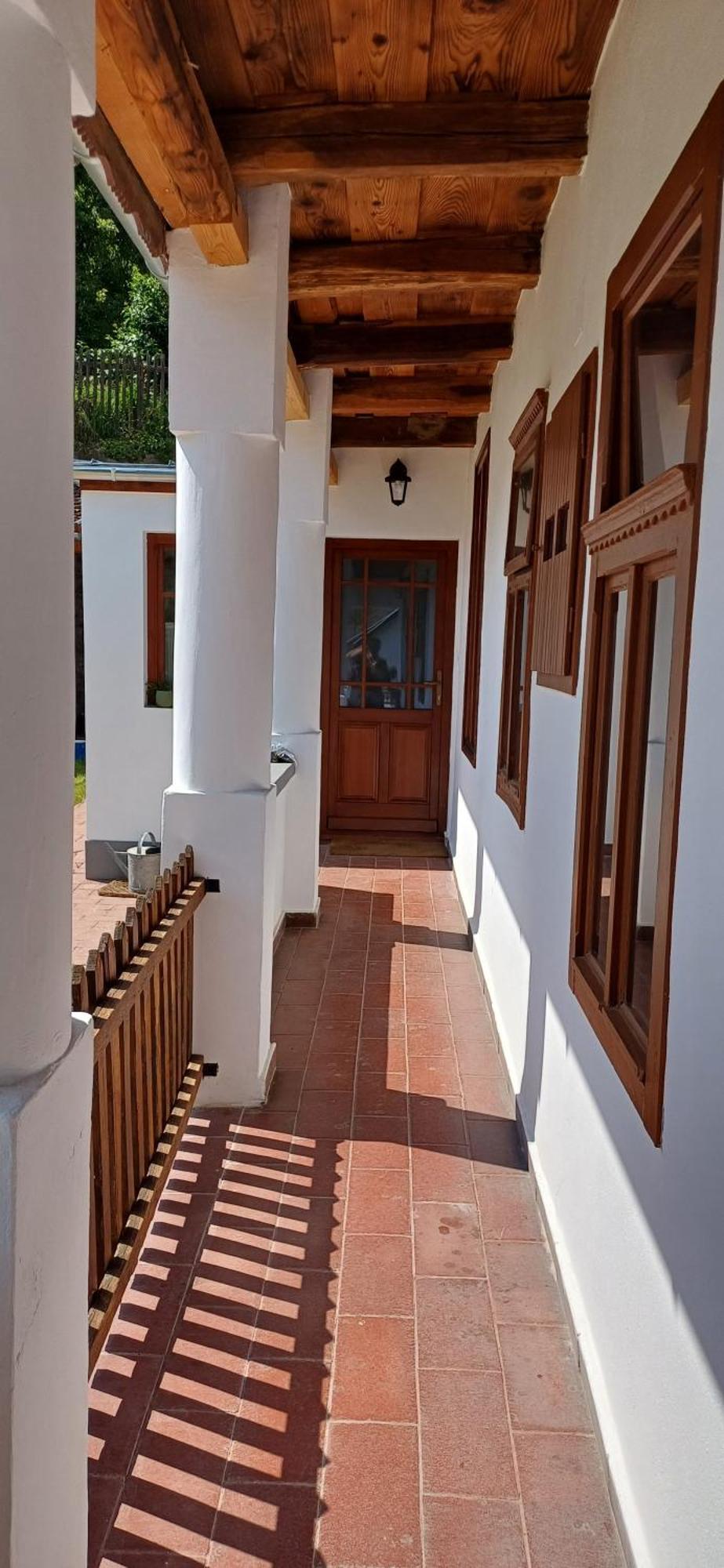Apartment Karadi Vendeghaz
