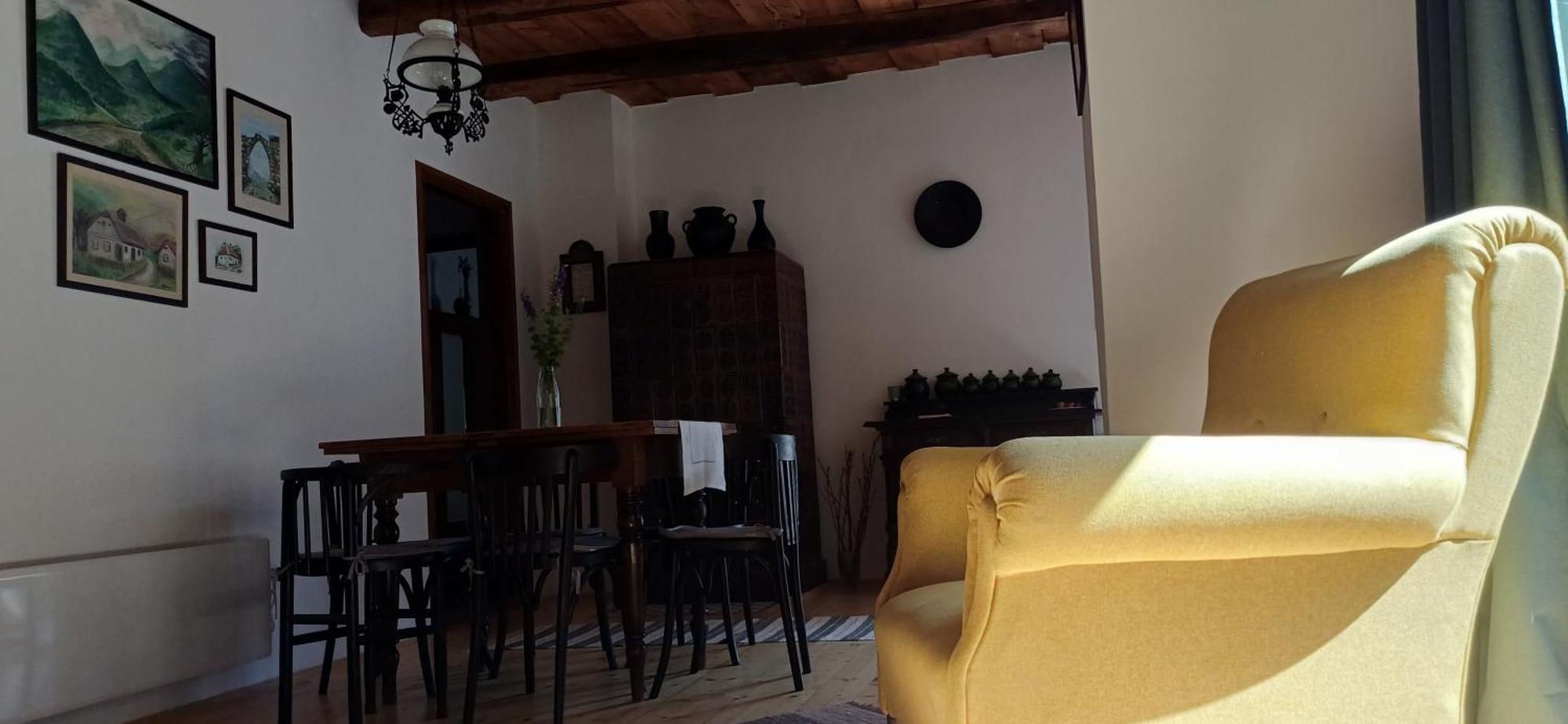 Apartment Karadi Vendeghaz *